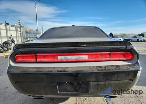 2013 Dodge Challenger Sxt из США, поврежденный, VIN 2C3CDYAG4DH632887